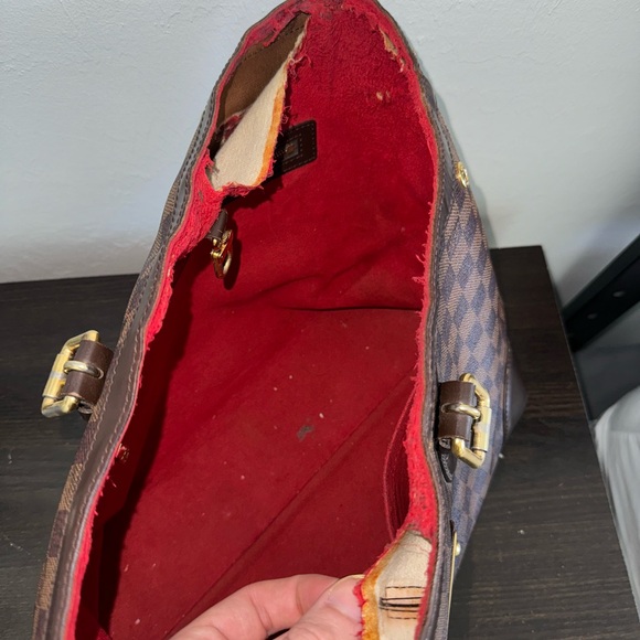 Louis Vuitton Damier bag - Picture 10 of 12